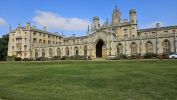 PICTURES/Cambridge University - St. Johns College/t_New Court6.jpg